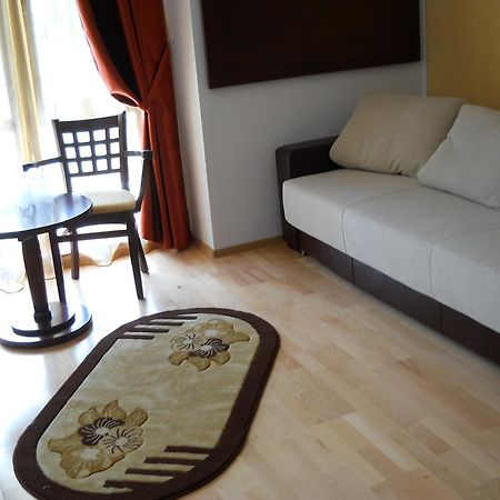 Hotel Valea Cu Pesti Capatineni-Ungureni Экстерьер фото