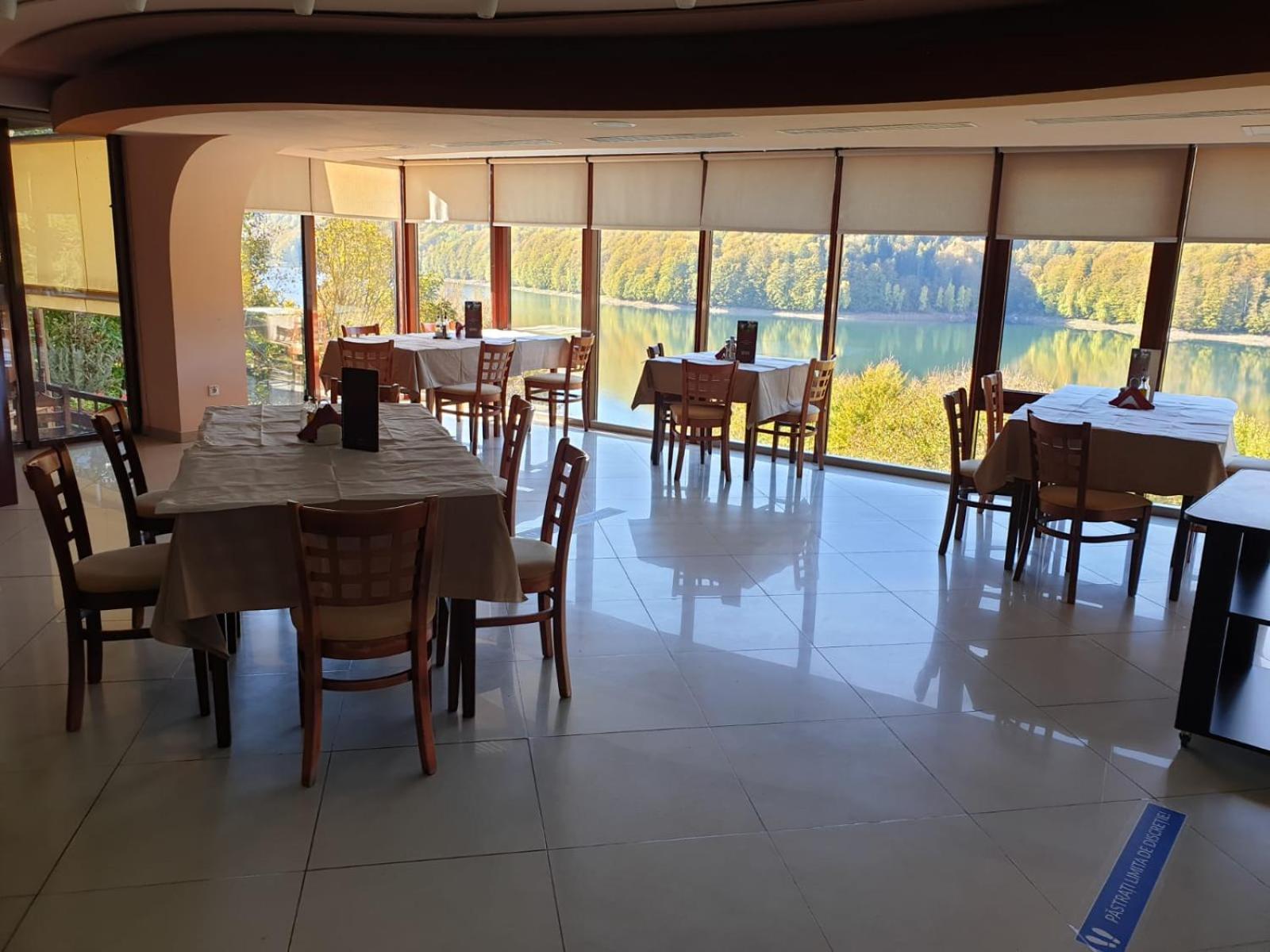 Hotel Valea Cu Pesti Capatineni-Ungureni Экстерьер фото