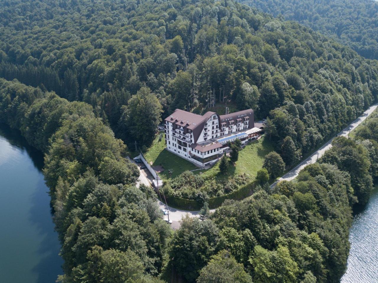 Hotel Valea Cu Pesti Capatineni-Ungureni Экстерьер фото